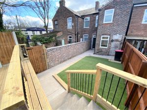 Photo 7- click for photo gallery